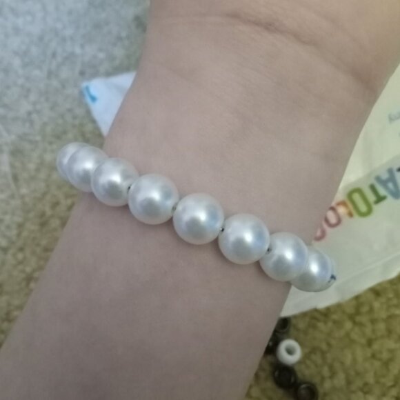 Pearl bracelets - Picture 3 of 3
